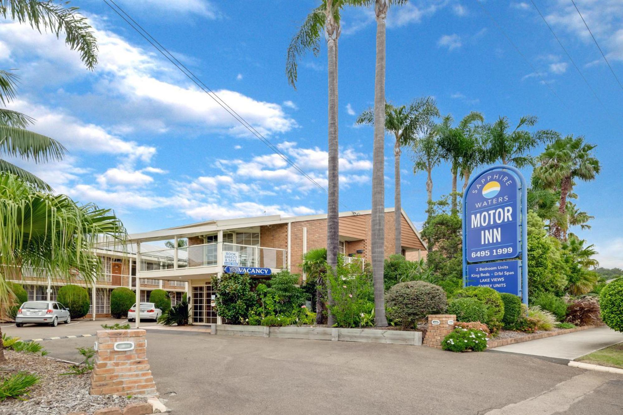 Sapphire Waters Motor Inn Меримбула Экстерьер фото